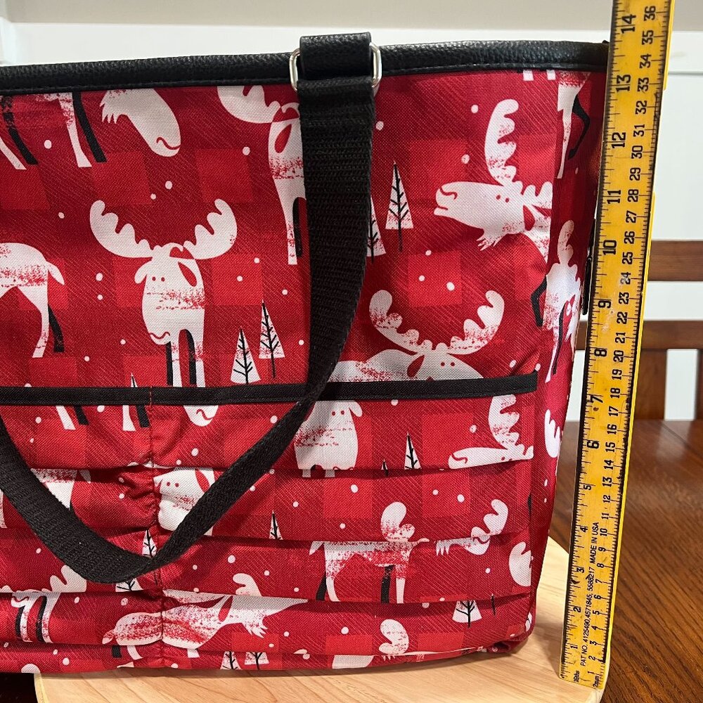 Thirty One Double Take Tote | Black Quilted Diamond Reversible Moosin' Around